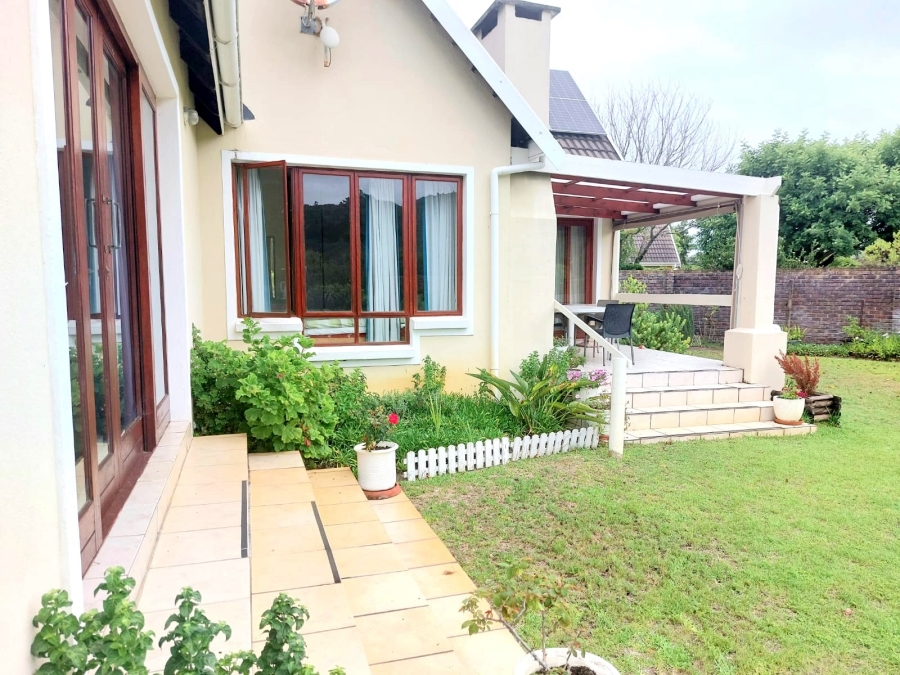 2 Bedroom Property for Sale in Sedgefield Island Village Western Cape